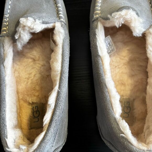 UGG Ansley Light Grey ll, Women’s 9 or 40 - Picture 9 of 11